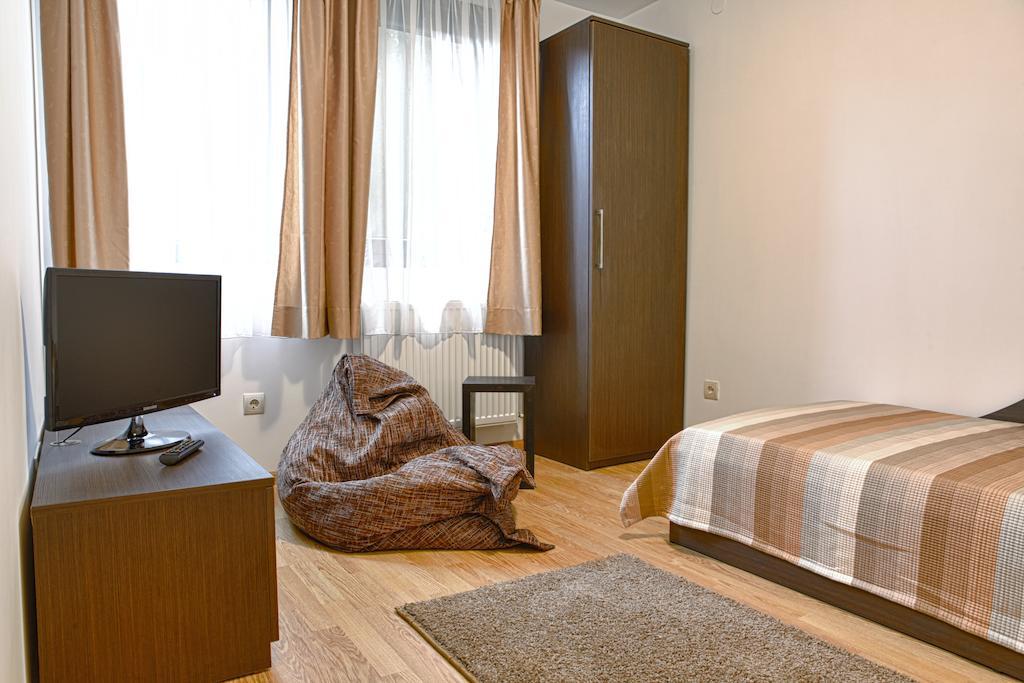 Pepi Guest House Veliko Tarnovo Chambre photo